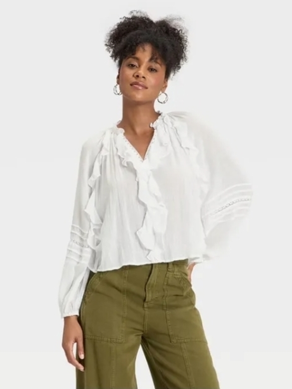 Universal Thread White Ruffle Peasant Blouse